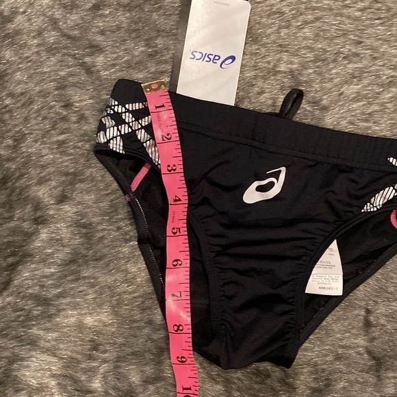 ASICS swim  trunk Sz S - Picture 9 of 11